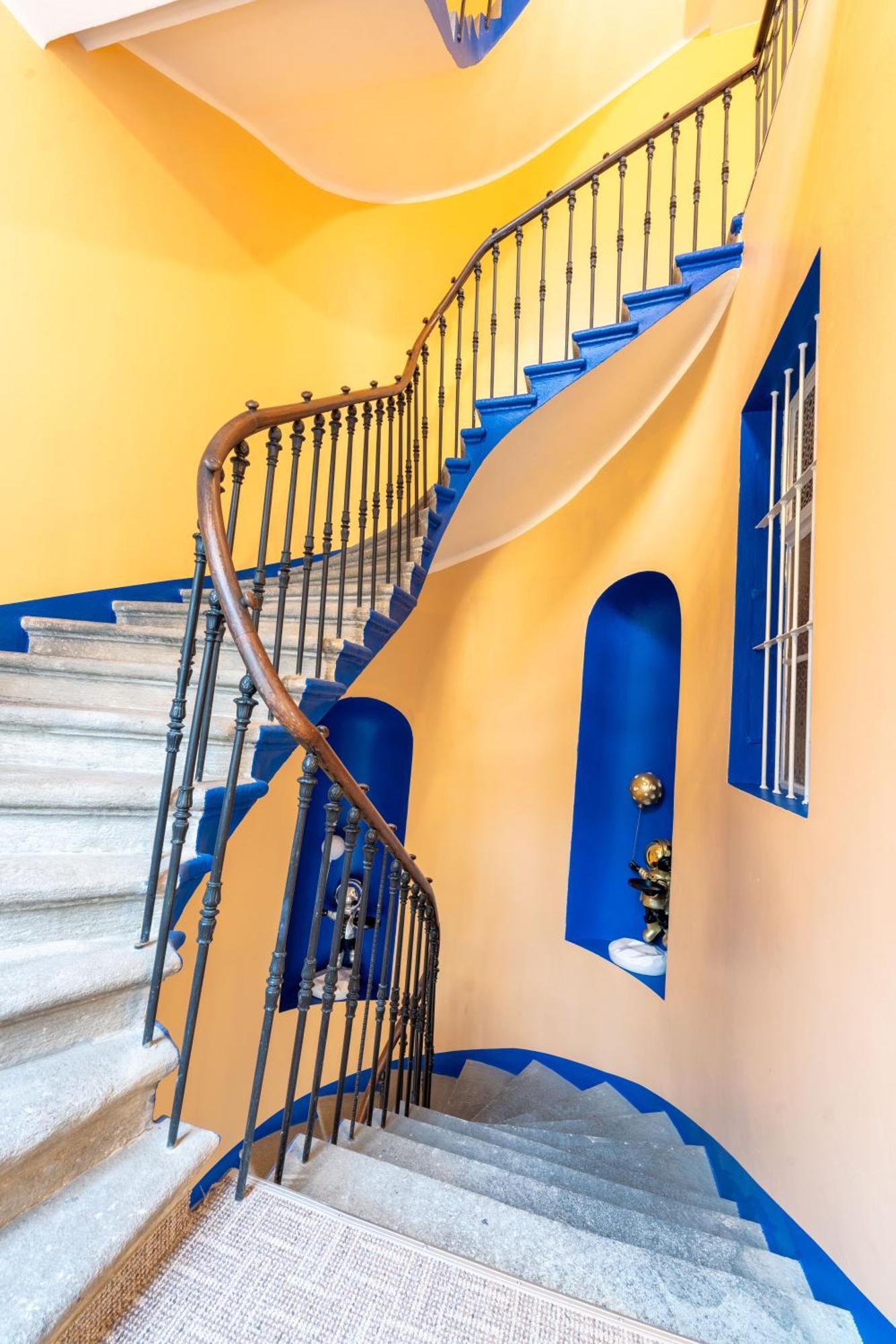 Stellar Female Hostel プラハ エクステリア 写真